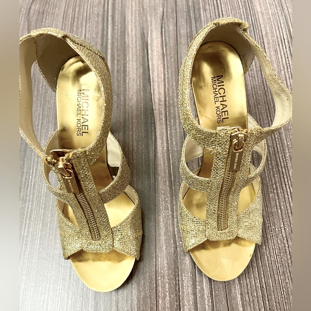 Michael Michael Kors gold Berkeley t strap heel - Picture 3 of 5